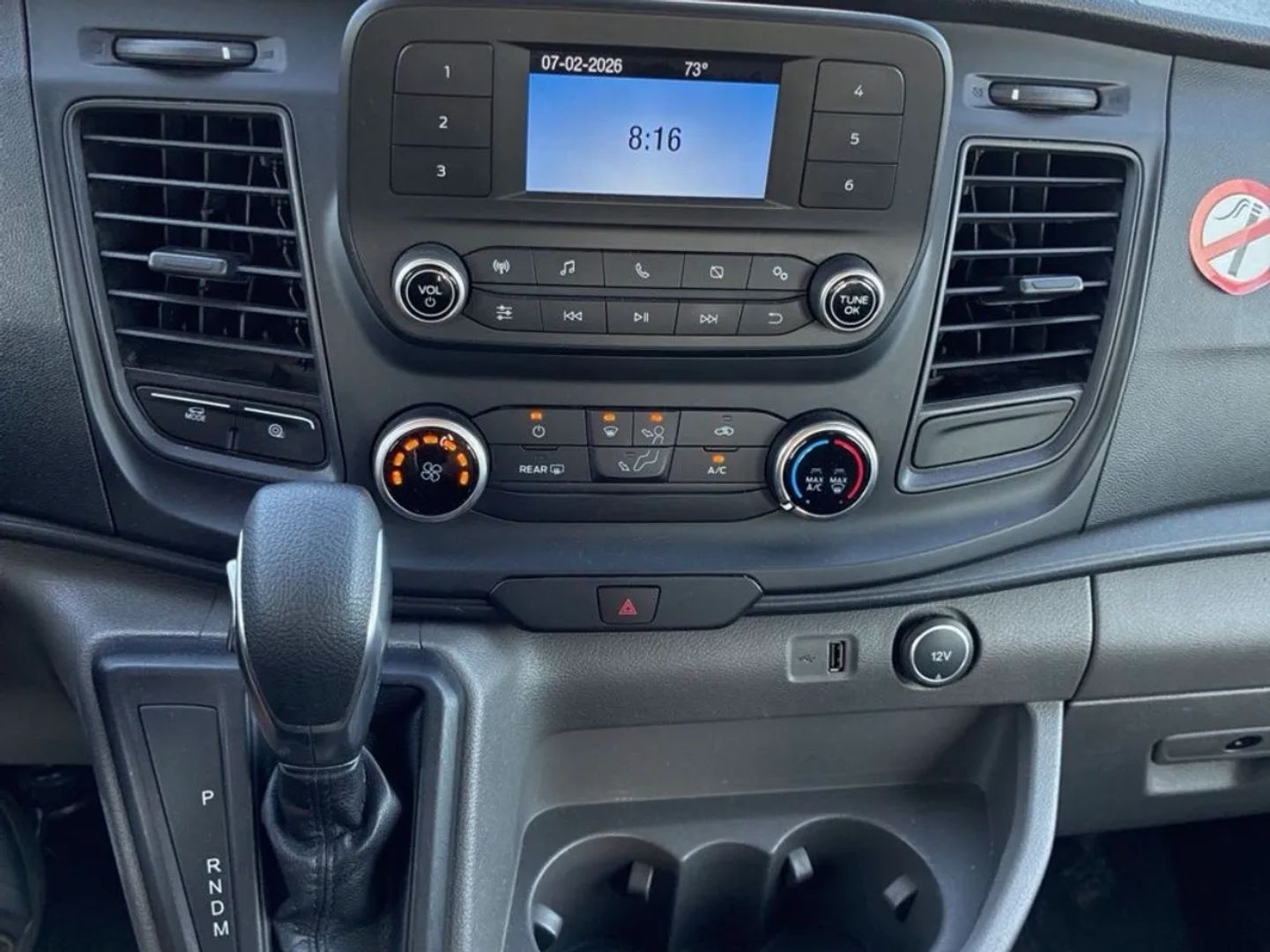 ford transit passenger van 2020 1FMZK1C82LKA49598 image ford transit passenger van 2020 1FMZK1C82LKA49598 image